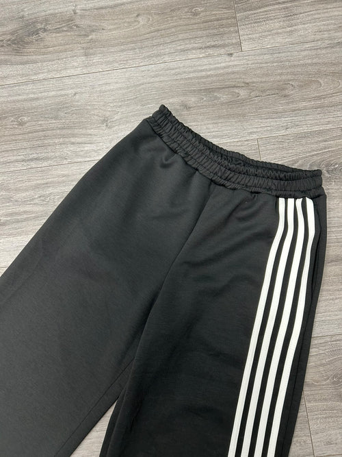 4-Stripe Joggers